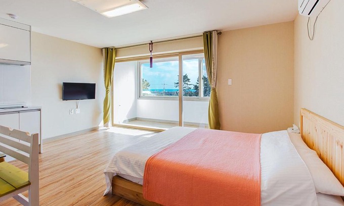 Namwon House | Jeju Pine Beach Pension