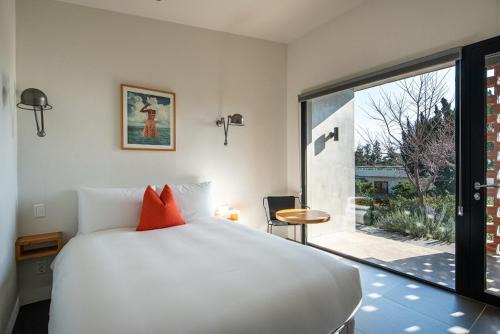 Jungmun Bed & Breakfast | Jejutokki