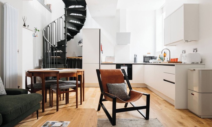 Canterbury Cottage | Jestico's, Superb, Very Centrally located, Historical 1 FOC Parking