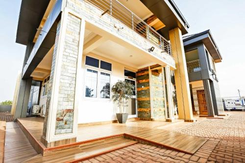 Tamale Hotel | Jeyads Lodge