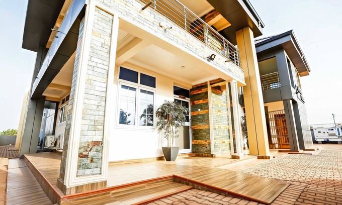 Tamale Hotel | Jeyads Lodge