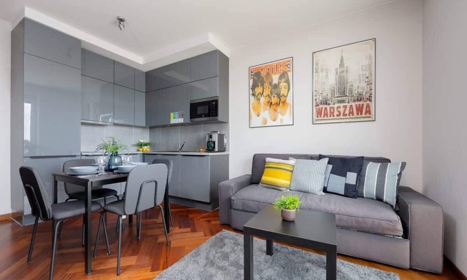 Goclaw Apartment | Jeziorańskiego 51 | Warsaw | Trendy Apartment | Parking