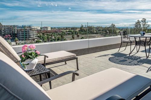 Marbella Apartment | JG36B- Luxury Penthouse with Spacious Balcony