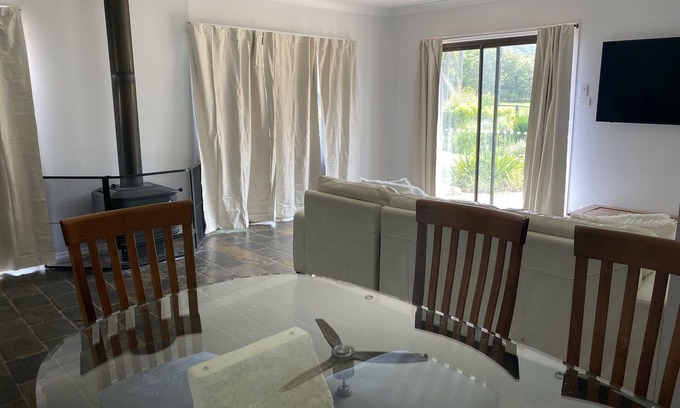 Jilliby Cottage | Jilliby Retreat