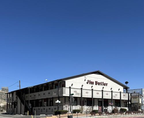 Tonopah Hotel | Jim Butler Inn & Suites
