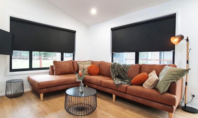 Halls Gap House | Jimmara House Modern central holiday home