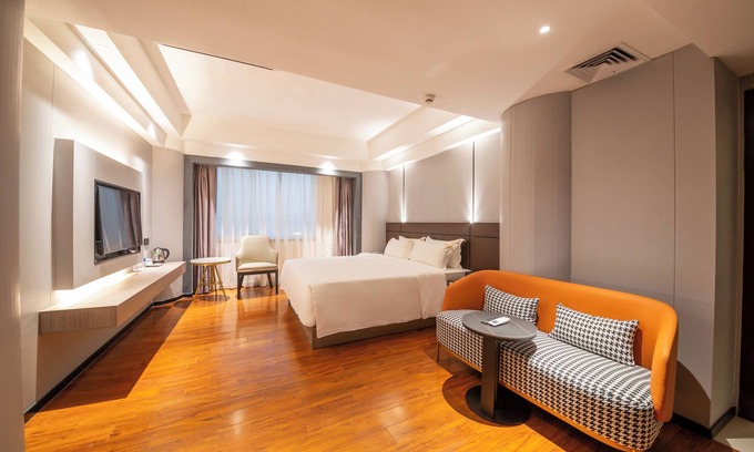 Xiangzhou District Hotel | Jinguan Holiday Hotel