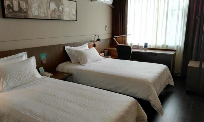 Shaoxing City Center Hotel | Jinjiang Inn Select Shaoxing Jiefang North Road