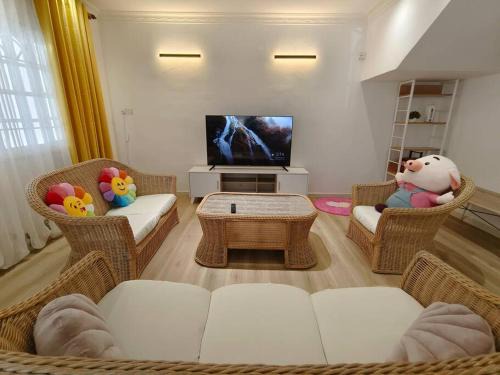 Richmond Hill House | Jk Home 36Pax ComboStay 12BedR 11BathR 6Carpark