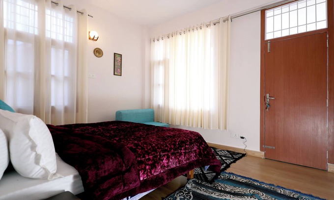 New Shimla House | JK Villa Shimla The Pine Valley