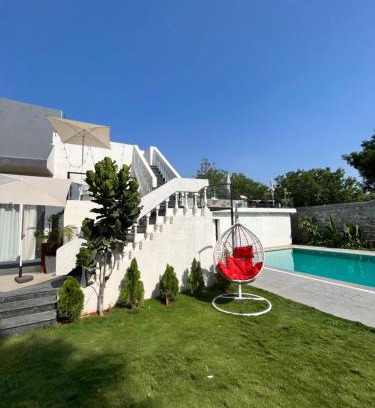 Hyderabad Villa | JLR Farm Stay