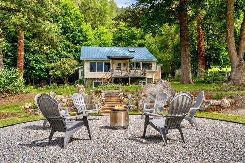 Arlee House | Jocko River Farmhouse - A Nature Lovers Dream