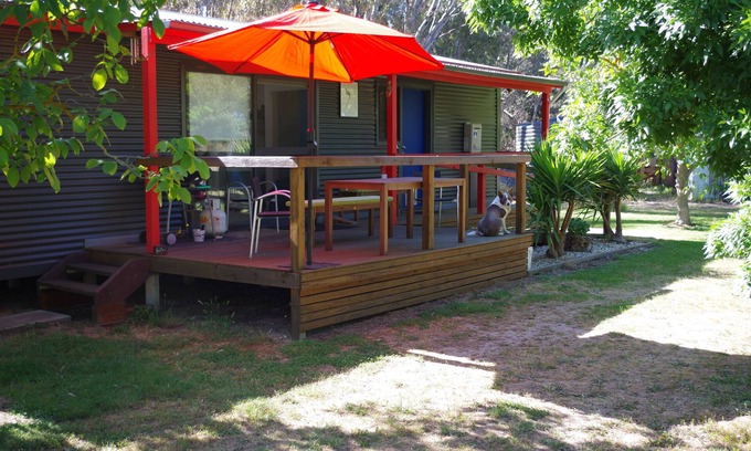 Tallarook Cabin | Jocks Cabin country getaway (Pet friendly)