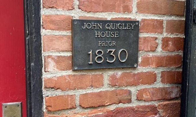 New Hope House | John Quigley House Downtown New Hope
