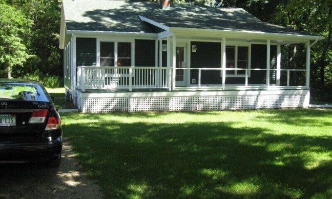 Lake Michigan Beach House | John's Beachside Cottage - Short Walk To Terrific Lake Michigan Beach