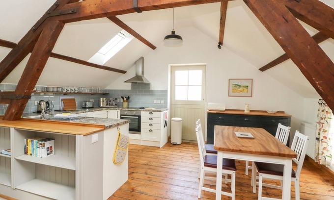 Storwood Cottage | Joiners Cottage
