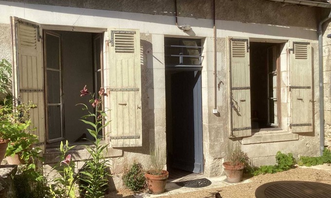 Bourdeilles House | Jolie Maison Dans le Centre Historique de Bourdeilles