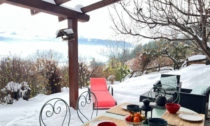 Embrun House | Jolie maison lumineuse, à proximité des commodités et lac de Serre Ponçon