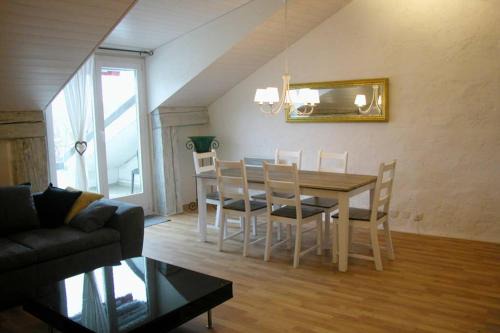 Nidau Apartment | Joline private guest apartment downtown Nidau