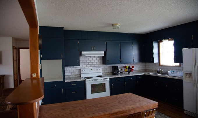 Leedey House | Jones Guest House