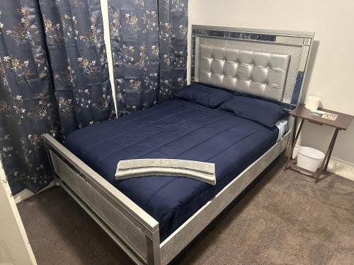 Washington House | Jorge Salcido