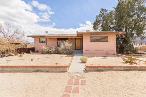 Twentynine Palms House | Joshua Tree King&Queen Beds 10mins to JTNP New