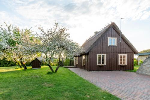 Saaremaa House | Jossi Holiday Home