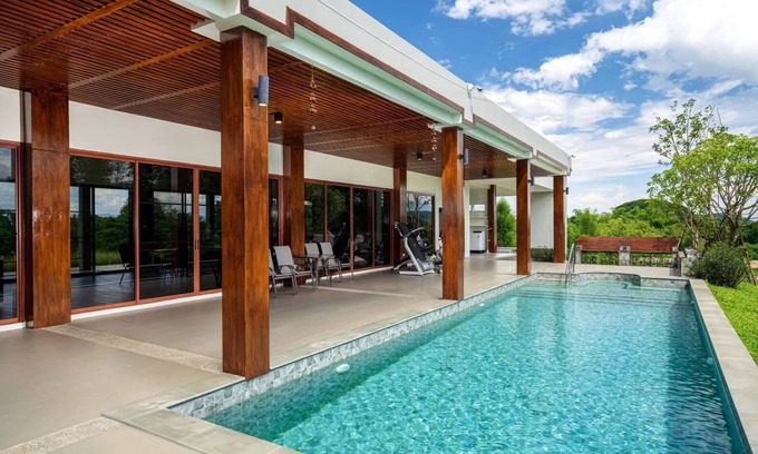 Mae Rim Villa | Joy Villa - The 360° view Villa with 4BR and Private Pool in Chaing Mai