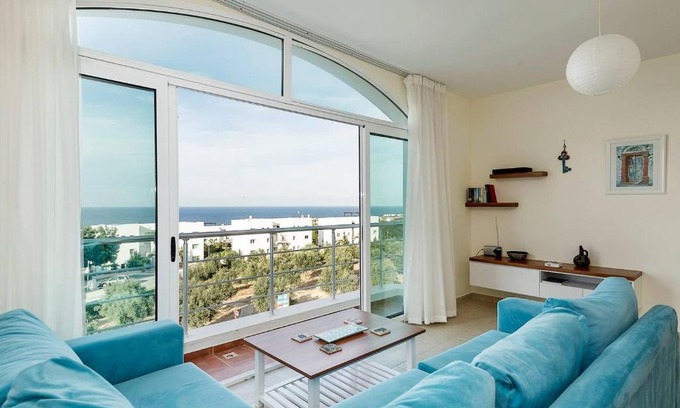 Kucukerenkoy Apartment | Joya Cyprus Marvel Penthouse Apartment