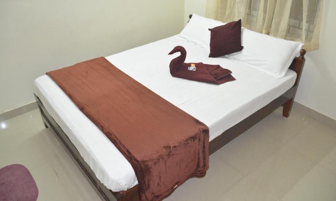 Mayiladuthurai House | JP Nivaas Guest House