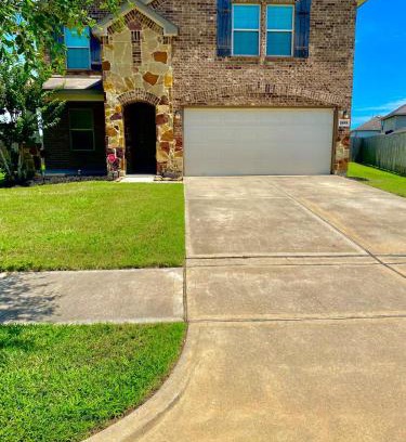 Missouri City Apartment | JQ Cozy Stay with available Parking near NRG Stadium