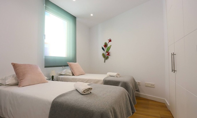 La Trinidad Apartment | JUAN DE AUSTRIA Central Penthouse