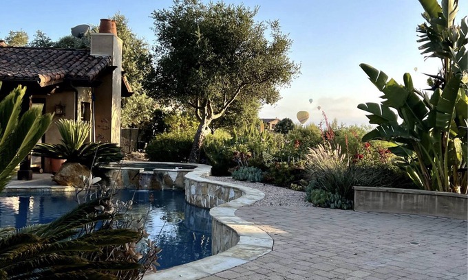 Santa Monica Villa | June/July/Aug - Stunning villa with pool/spa/office - gated community