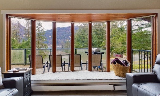 West Juneau House | Juneau 3 bedroom home with Ocean & Mountain Views