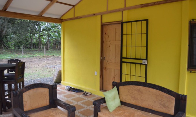 Cahuita House | Jungle charm minutes from the Caribbean
