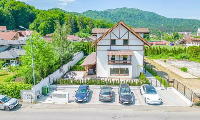 Brasov Villa | Jungle Family Villa near Park Aventura,Lake,Zoo