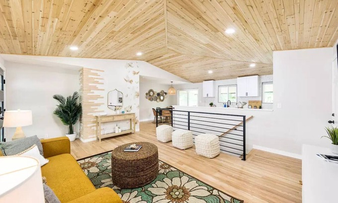Littleton House | Jungle Hideaway Haven Near Denver & DT Littleton