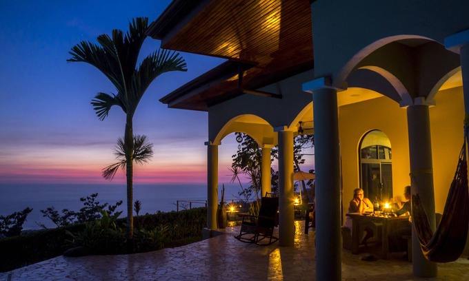 Ballena House | Jungle Luxury! Stunning Whale's Tail View! Pool, Outdoor Shower, Etc.! 5-STAR!