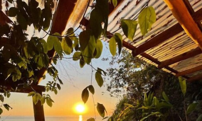 Barrio Las Playitas Villa | Jungle Villa 3-Bedroom + Office, Pool, Ocean view