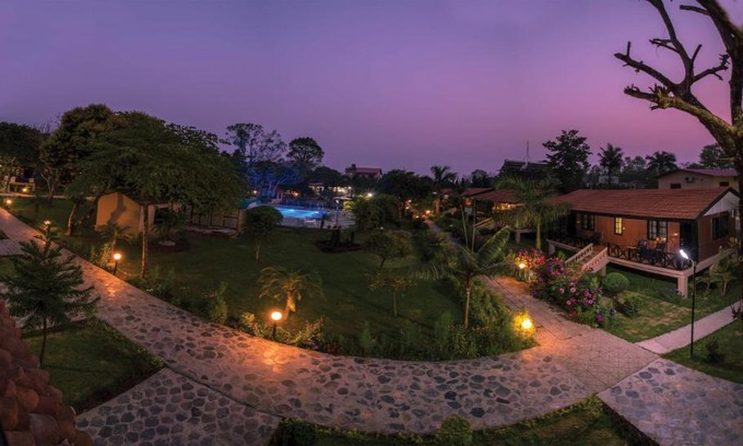 Sauraha Resort | Jungle World Resort