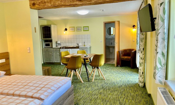 Alt Zauche-Wußwerk House | Junior suite up to 4 persons room 2 - Landhaus Brodack