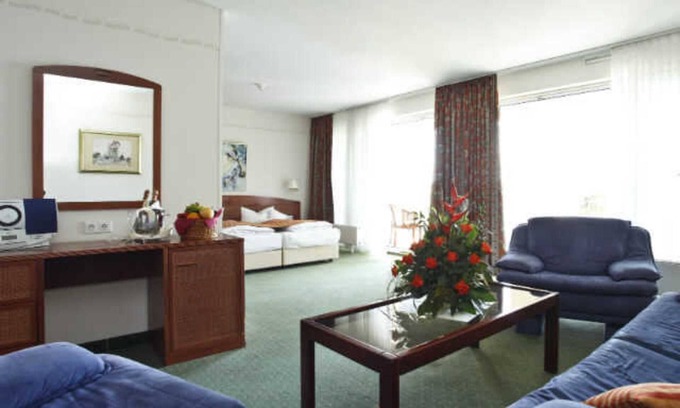 Muritz Other | Juniorsuite Müritzblick Orangerie Seeseite - Seehotel Schloss Klink