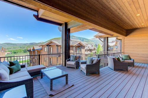 Park City House | Juniper Landing 3 Bedroom by AvantStay Condo in Park City Mountain Resort w Pool Hot Tub Gym