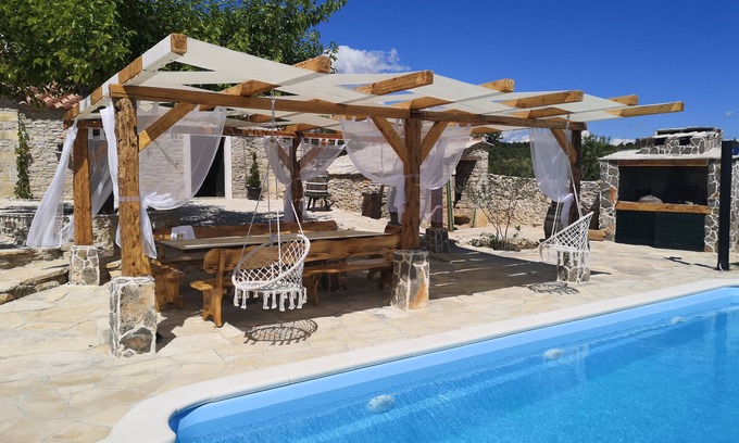 Benkovac House | Juniper Stone Cottage