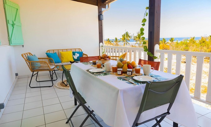 La Saline Les Bains Apartment | JUNONIA* 2-bedroom apt Ocean view terrace 100m from Trou d'eau beach Reunion Island