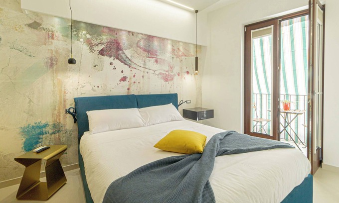 Castelbuono Bed & Breakfast | Jura House - Light 5 minutes from the historic center new and cozy apartment