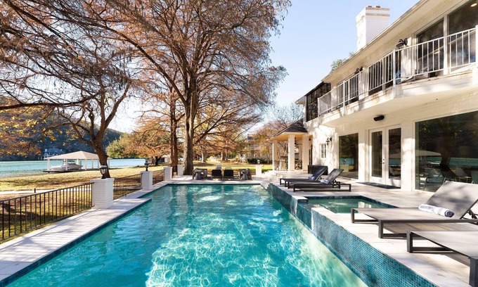 Austin House | Just 30 Minutes from Austin: Luxury Group Retreat Close to Iconic Texas Events
