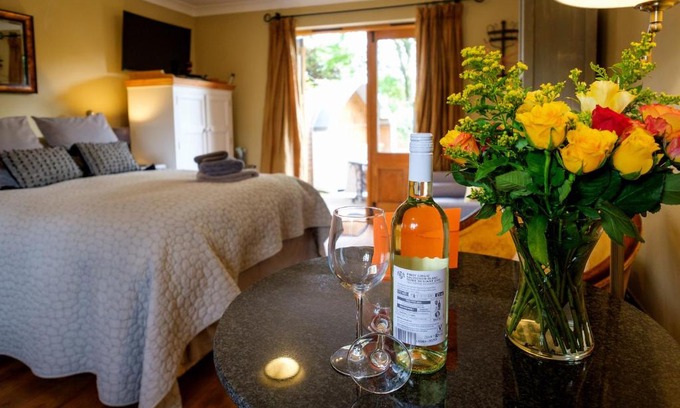 Thetford Apartment | Just a Minim - beautiful studio in quaint rural location