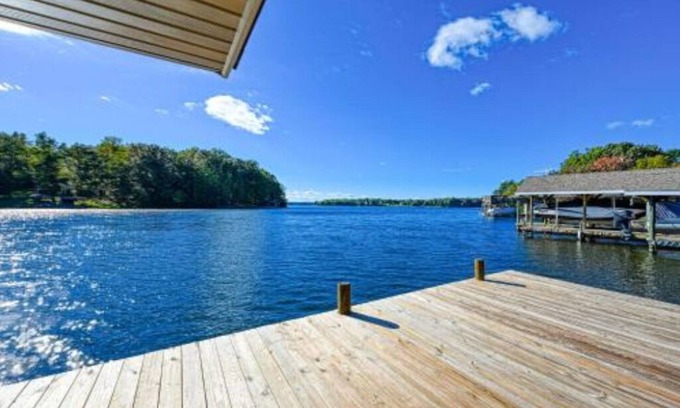 Bumpass House | Just Lake 'N' It - Waterfront Retreat at Lake Anna