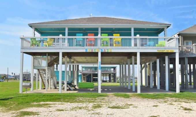 Crystal Beach House | Just steps to the Sand & Surf! Sleeps 12, with 2 Master Suites! Perfect Rental!